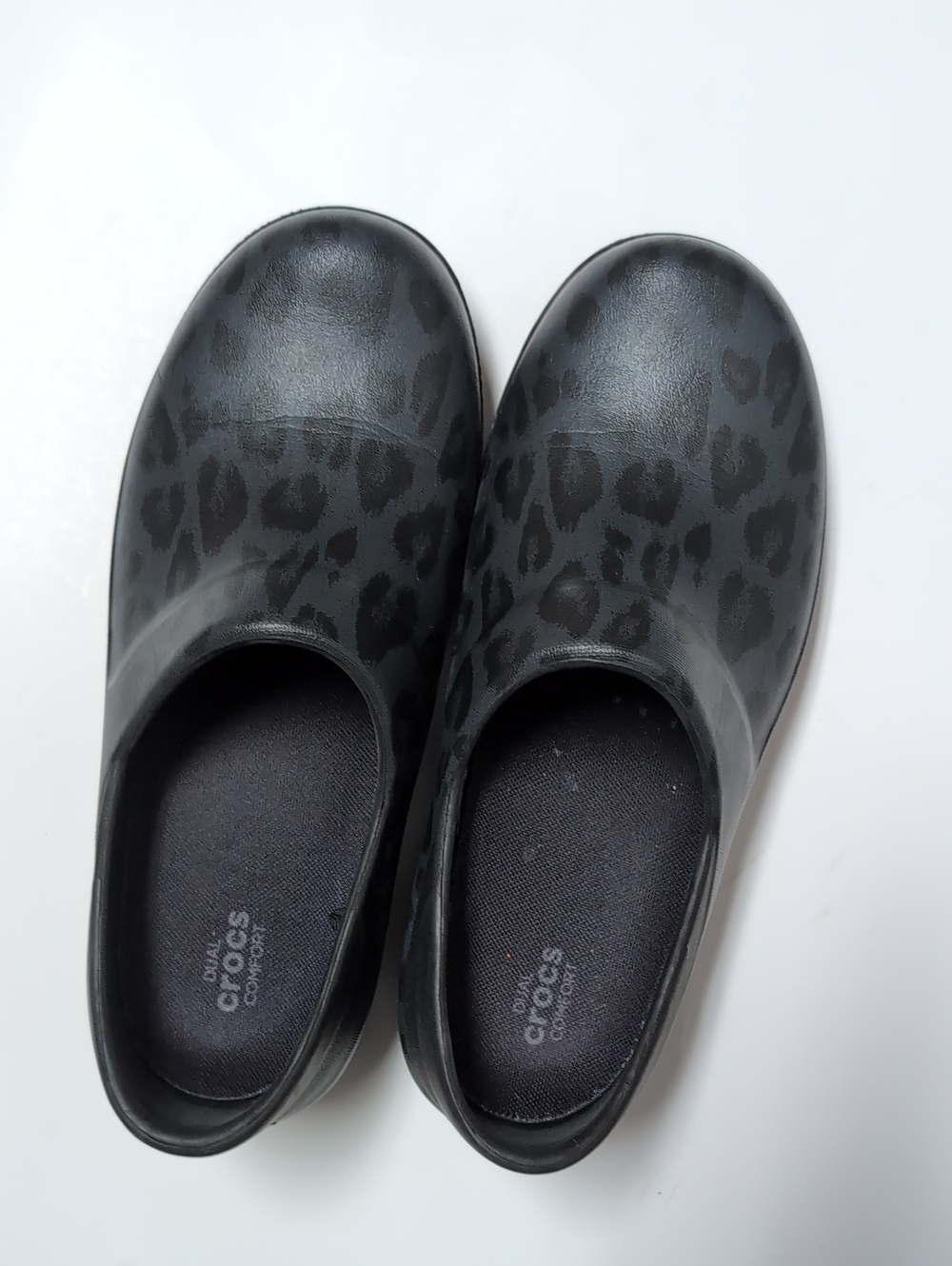 CROCS Women's Black Leopard-Print Slip-On Mules